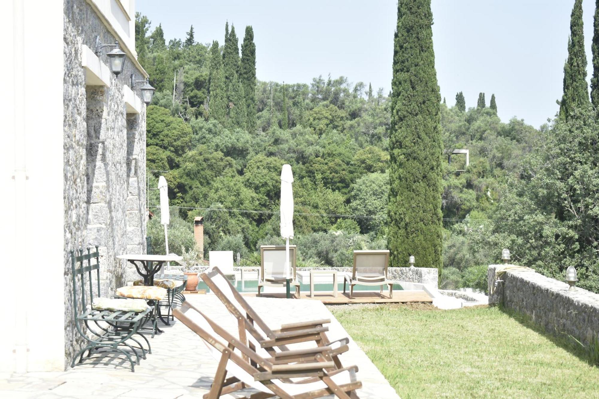Corfu View Deluxe Villa Perama  Exteriör bild