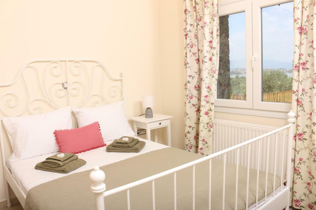 Corfu View Deluxe Villa Perama  Exteriör bild